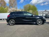Gebraucht Mercedes A180 122 PS (89 kW) 2013 Schwarz Limousine