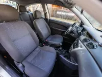Second-hand Ford Focus 75 CP (55 kW) 2004 Argintiu Hatchback