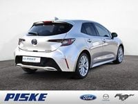 Gebraucht Toyota Corolla Lounge 184 PS (135 kW) 2022 Precious silver Limousine