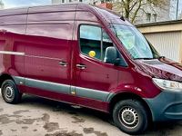 Gebraucht Mercedes Sprinter 143 PS (105 kW) 2019 Rot Van