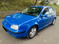 Gebraucht VW Golf IV 105 PS (77 kW) 2002 Blau Kleinwagen