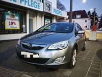 Gebraucht Opel Astra Design Edition 140 PS (102 kW) 2011 Grau Kleinwagen