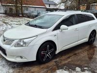 Gebraucht Toyota Avensis Executive 177 PS (130 kW) 2010 Weiß Kombi