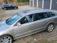 Gebraucht Skoda Superb Exclusive 160 PS (117 kW) 2013 Silber Kombi