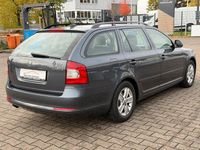Gebraucht Skoda Octavia Elegance 160 PS (117 kW) 2010 Grau Limousine