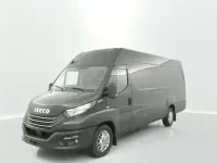 Second-hand Iveco Daily 156 CP (114 kW) 2022 Negru Van