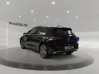 Gebraucht VW Golf VIII Style 204 PS (150 kW) 2026 Schwarz Limousine