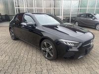 Gebraucht Mercedes A180 Advanced Plus 136 PS (100 kW) 2024 Kosmosschwarz Limousine