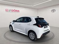Neu Toyota Yaris Hybrid Comfort 116 PS (85 kW) 2025 Schneeweiß Kleinwagen