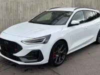 Gebraucht Ford Focus ST 280 PS (205 kW) 2023 Weiß Limousine