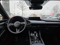 Neu Mazda 3 Exclusive-Line 140 PS (102 kW) 2025 Platinum quartz Limousine