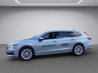 Gebraucht Skoda Superb Selection 150 PS (110 kW) 2025 Silber Kombi