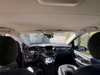 Gebraucht Mercedes V300 Avantgarde Edition 237 PS (174 kW) 2021 Schwarz Van / Kleinbus