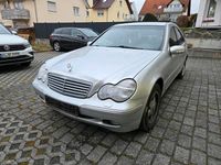 Gebraucht Mercedes C200 Elegance 163 PS (119 kW) 2002 Silber Limousine