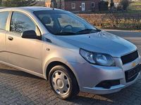 Gebraucht Chevrolet Aveo 84 PS (61 kW) 2011 Silber Limousine