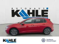 Brugt VW Golf VIII Active 150 HK (110 kW) 2023 Rød Sedan