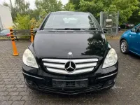 Gebraucht Mercedes B200 136 PS (100 kW) 2006 Nachtschwarz Van / Kleinbus