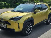 Gebraucht Toyota Yaris Cross Team 116 PS (85 kW) 2023 Brass gold metallic SUV