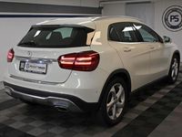 Gebraucht Mercedes GLA200 156 PS (114 kW) 2017 Weiß SUV