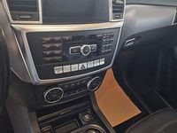 Gebraucht Mercedes ML350 258 PS (189 kW) 2014 Schwarz SUV