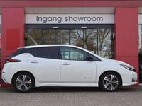 Gebraucht Nissan Leaf Tekna 110 kW (150 PS) 2018 Weiß Kleinwagen