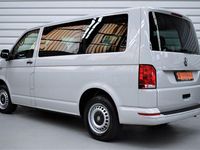 Gebraucht VW Multivan 150 PS (110 kW) 2021 Grau Van