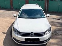 Usata VW Passat 140 CV (102 kW) 2013 Bianco Station wagon