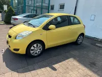 Gebraucht Toyota Yaris 69 PS (50 kW) 2009 Gelb Kleinwagen
