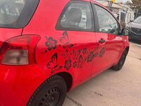 Gebraucht Toyota Yaris 69 PS (50 kW) 2008 Rot Kleinwagen