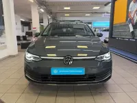 Gebraucht VW Golf VIII Style 150 PS (110 kW) 2024 Delfingrau metallic Kombi