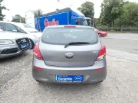 Gebraucht Hyundai i20 Trend 86 PS (63 kW) 2013 Grau Kleinwagen