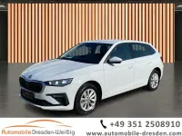 Używany Skoda Scala Selection 116 KM (85 kW) 2025 Biały Hatchback