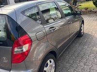 Gebraucht Mercedes A160 Elegance 95 PS (69 kW) 2010 Grau Kleinwagen