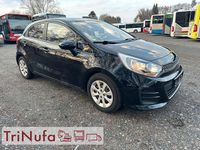 Gebraucht Kia Rio 84 PS (61 kW) 2016 Schwarz Kleinwagen