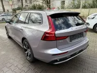 Gebraucht Volvo V60 Plus 197 PS (144 kW) 2025 Silber Kombi