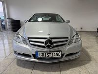Gebraucht Mercedes E500 387 PS (284 kW) 2009 Silber Coupé