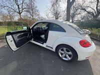 Gebraucht VW Beetle Sport 200 PS (147 kW) 2013 Weiß Kleinwagen