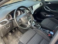 Używany Opel Astra Edition 125 KM (91 kW) 2016 Brązowy Sedan/Limuzyna