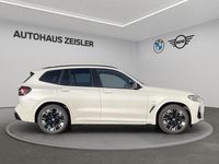 Gebraucht BMW iX3 M Sport 210 kW (286 PS) 2024 Mineralweiß SUV