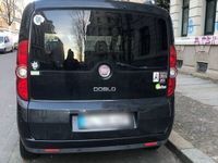 gebraucht Fiat Doblò Erstzulassung 2010 ohne TÜV, knacken vorderes Lager