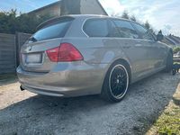 Gebraucht BMW 325 218 PS (160 kW) 2009 Beige Kombi