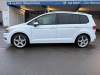 Gebraucht VW Touran Active 150 PS (110 kW) 2022 Weiß Van / Kleinbus