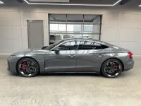 Gebraucht Audi RS e-tron GT Design 620 kW (843 PS) 2024 Nimbusgrau perleffekt Limousine