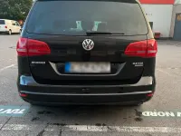 Gebraucht VW Sharan 140 PS (102 kW) 2012 Schwarz Van / Kleinbus