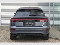 Nowe Audi Q8 Ambiente 489 KM (359 kW) 2025 Szary SUV