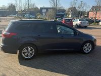 Gebraucht Ford Focus 116 PS (85 kW) 2011 Grau Kombi