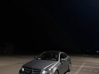 Gebraucht Mercedes C350 306 PS (225 kW) 2011 Grau Coupé