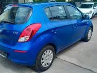 Gebraucht Hyundai i20 Trend 86 PS (63 kW) 2012 Blau Kleinwagen