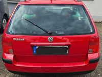Gebraucht VW Passat Basis 101 PS (74 kW) 1999 Rot Kombi