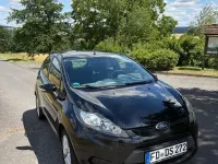 Gebraucht Ford Fiesta Trend 60 PS (44 kW) 2010 Blau Limousine